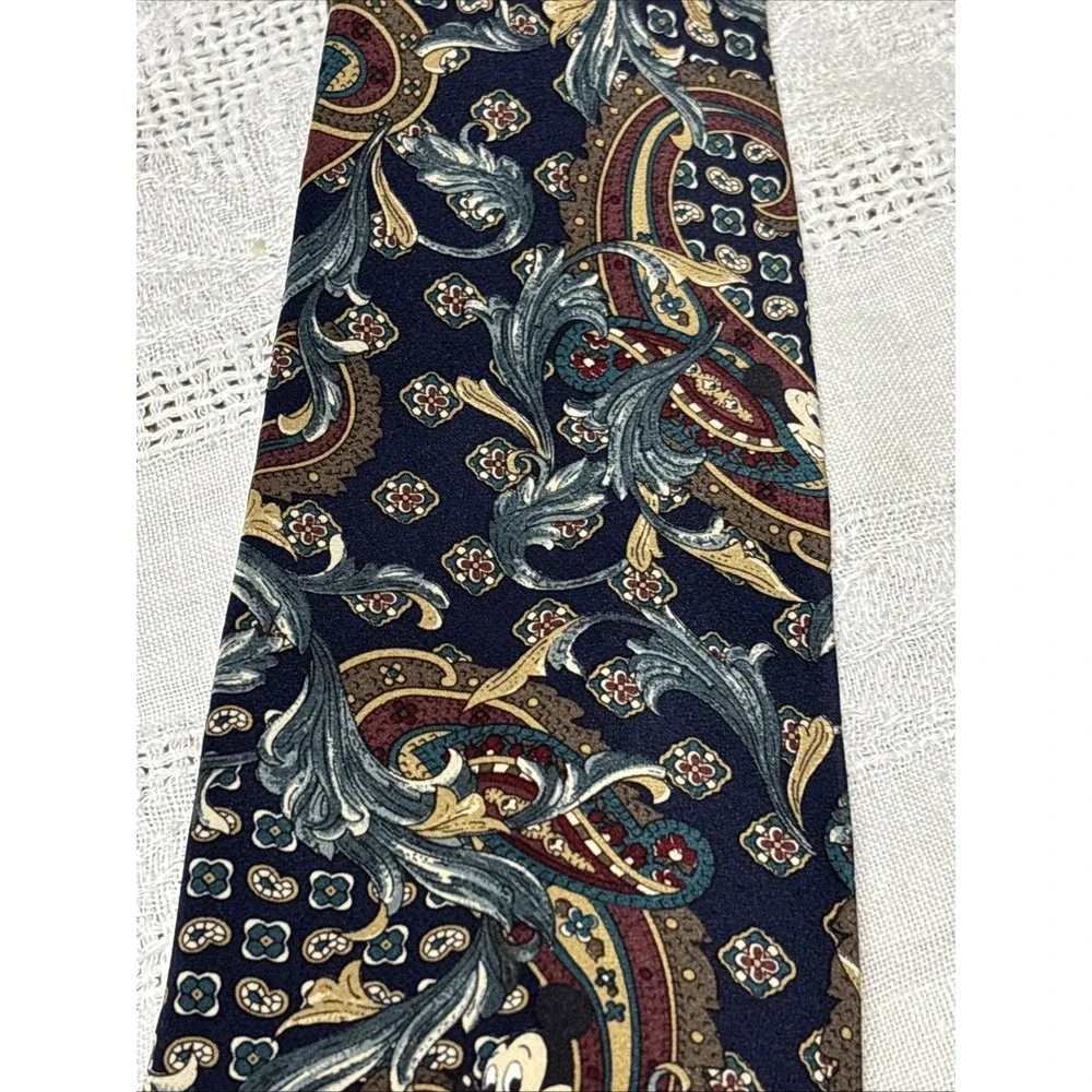 Disney Originals Men's Tie Mickey Mouse Paisley 100% Silk 3.75